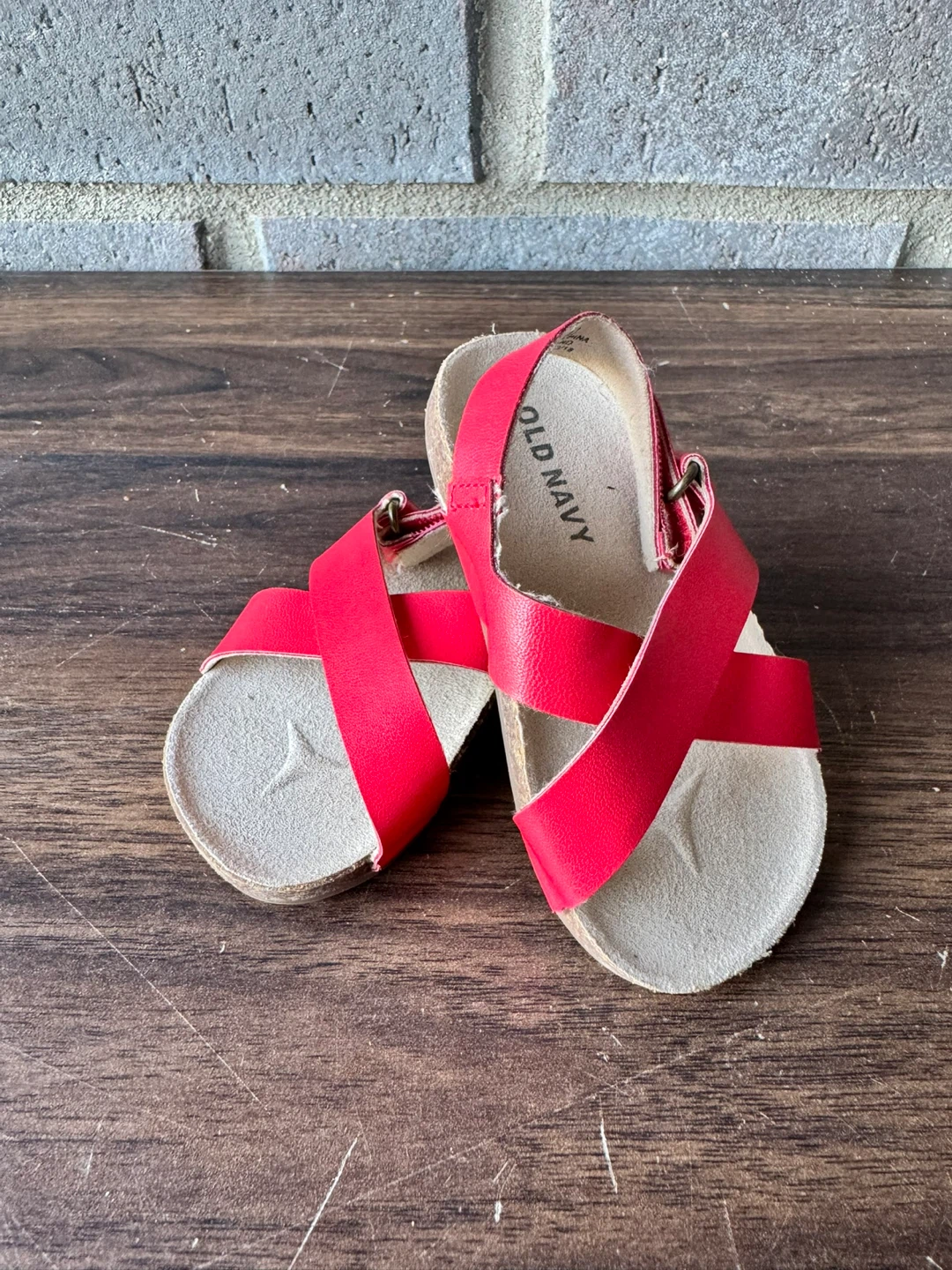 Baby girls sandals - Toddler summer shoes - Cross Strap - NEW