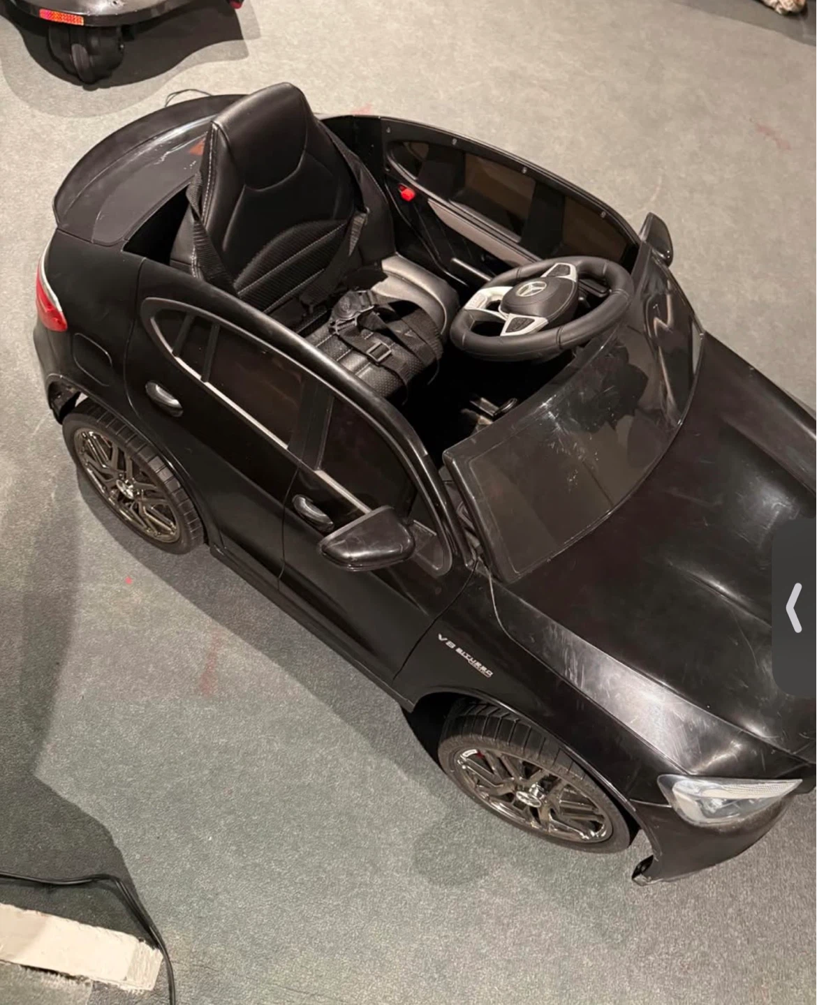Kids car Mercedes Benz