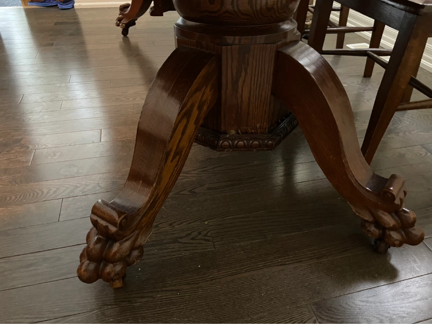 Antique Solid spiral Wooden Dining Table with 6 Chairs - photo 3