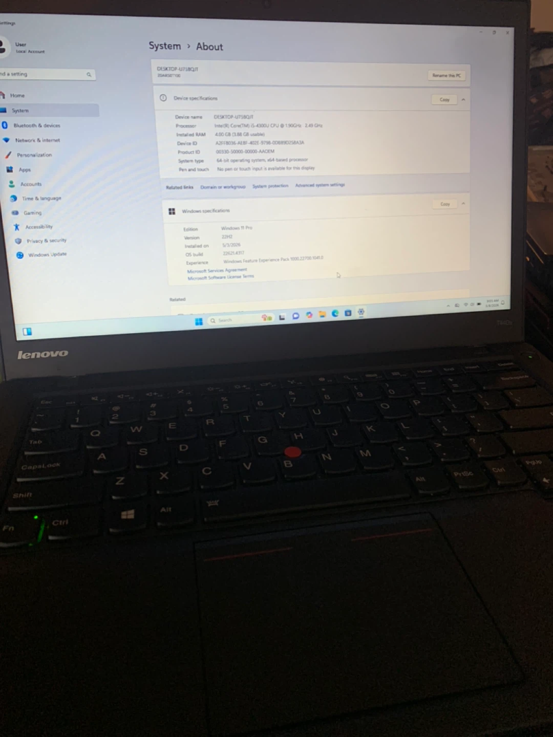 Lenovo ThinkPad Laptop - photo 2