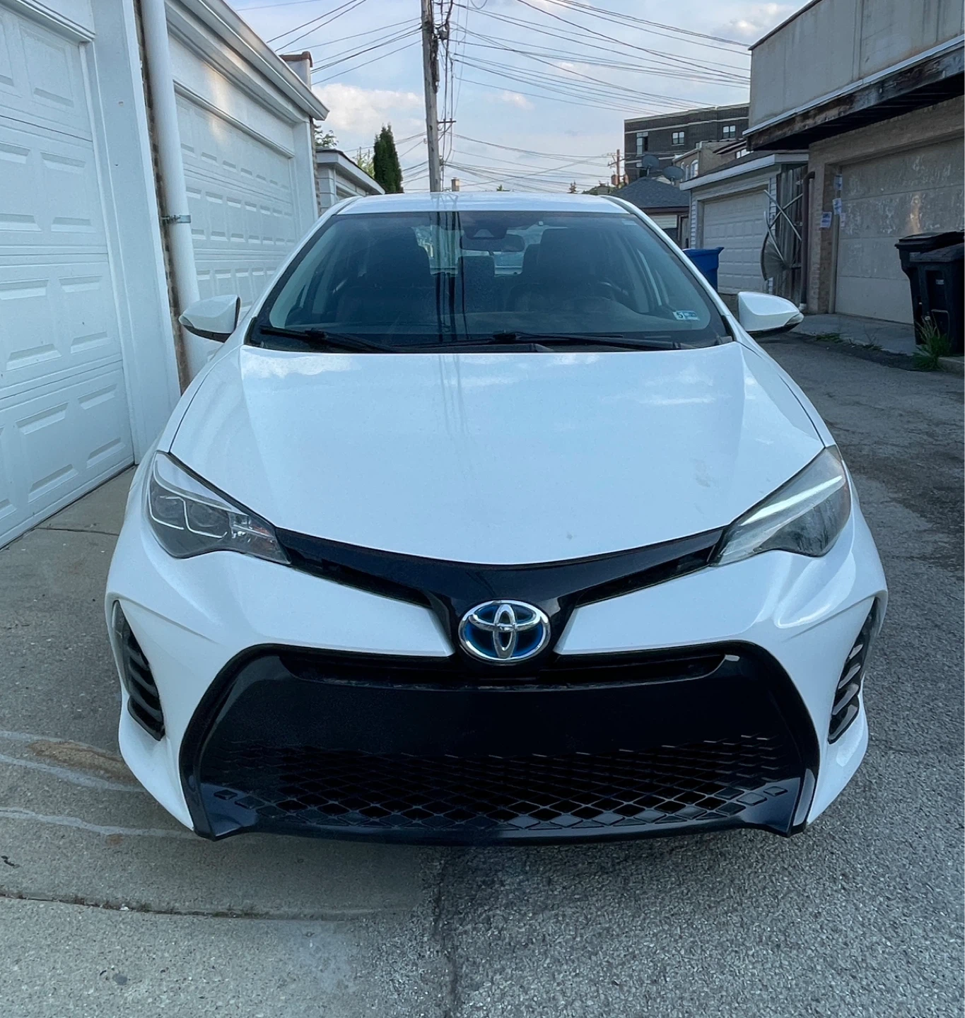 2017 Toyota Corrolla SE - photo 3