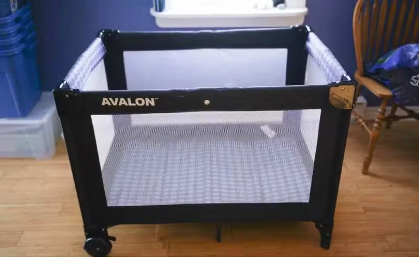 Avalon playpen - photo 4