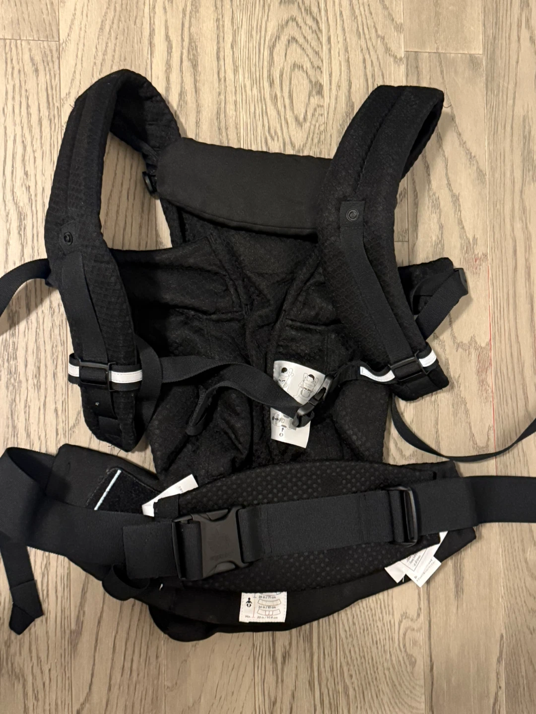 Ergobaby Black Baby Carrier - photo 2