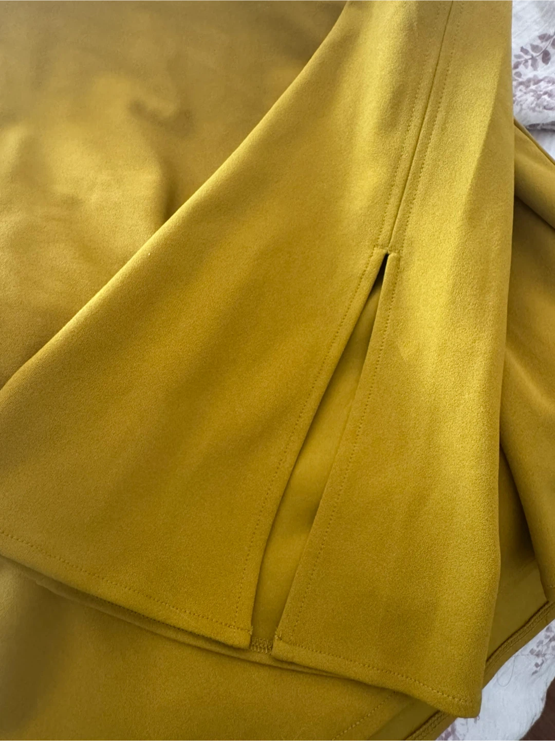 Ann Taylor Mustard Yellow Long Sleeve Top - Size M - photo 2