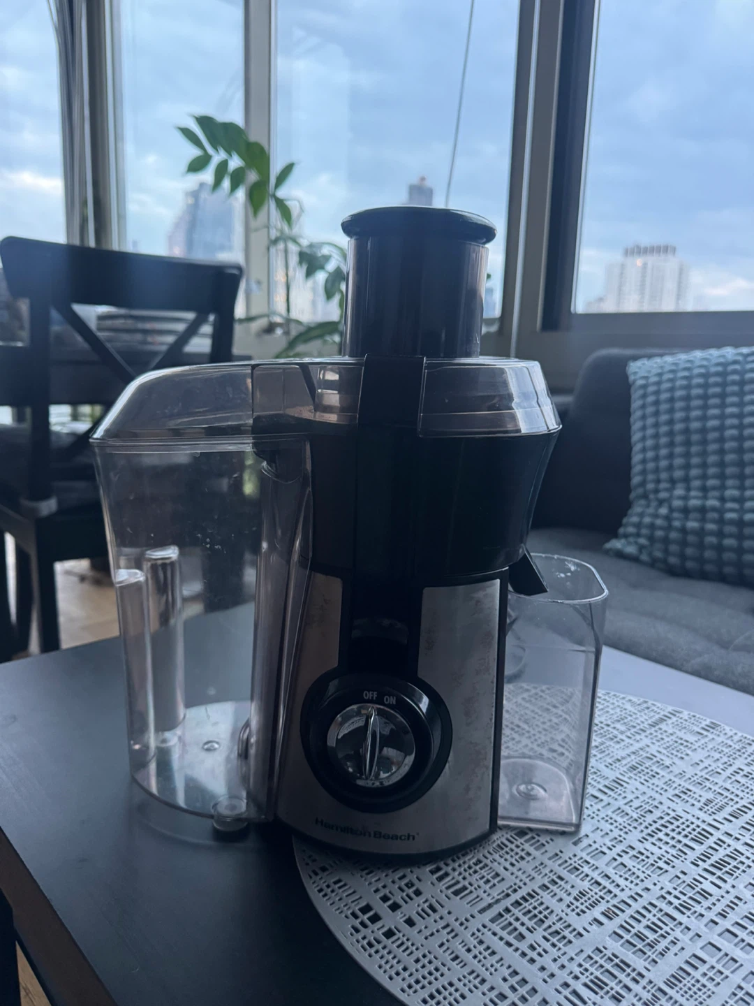 Hamilton Beach Big Mouth Juice Extractor