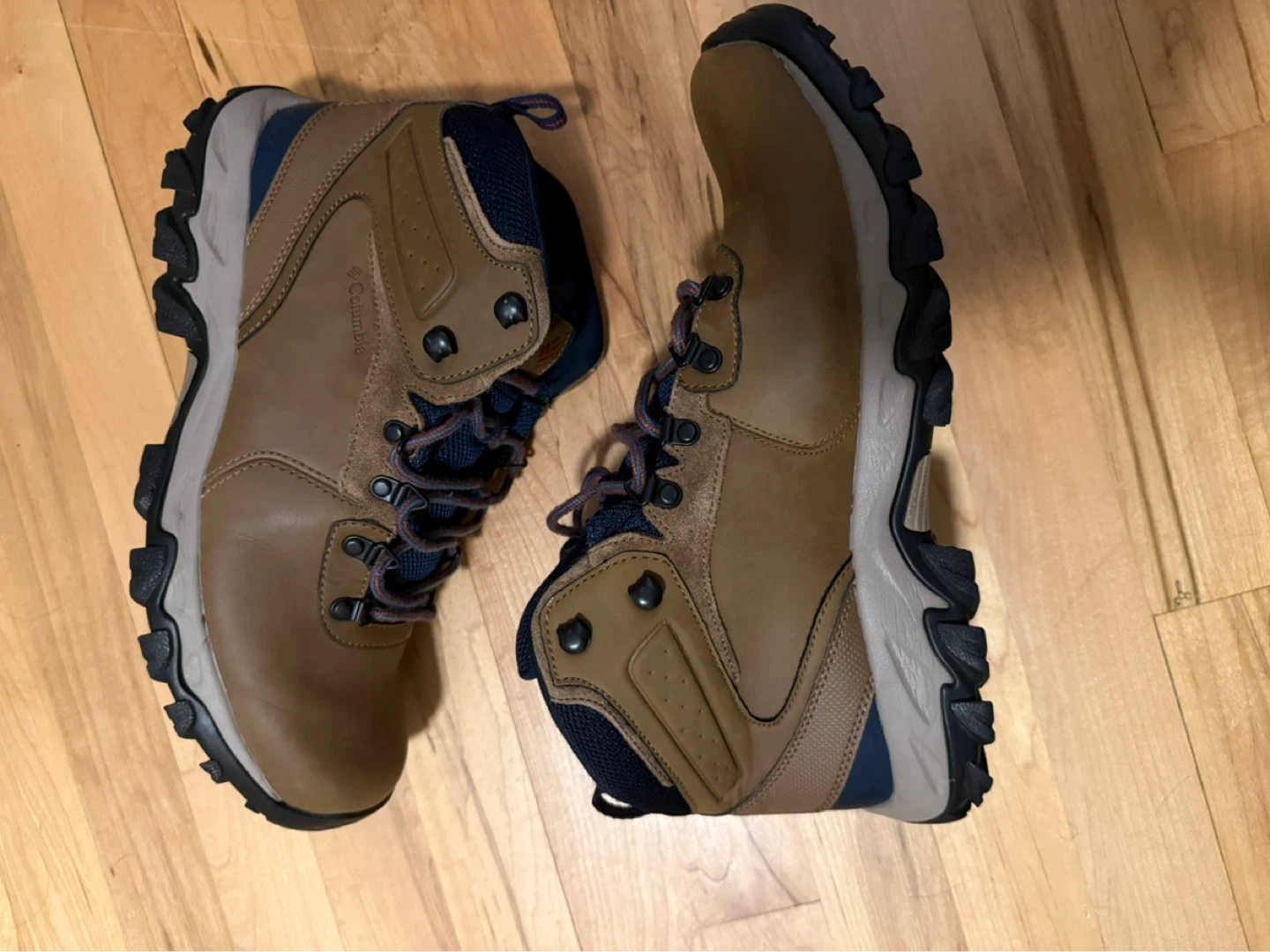 Columbia Men's Newton Ridge Plus Waterproof Hiking