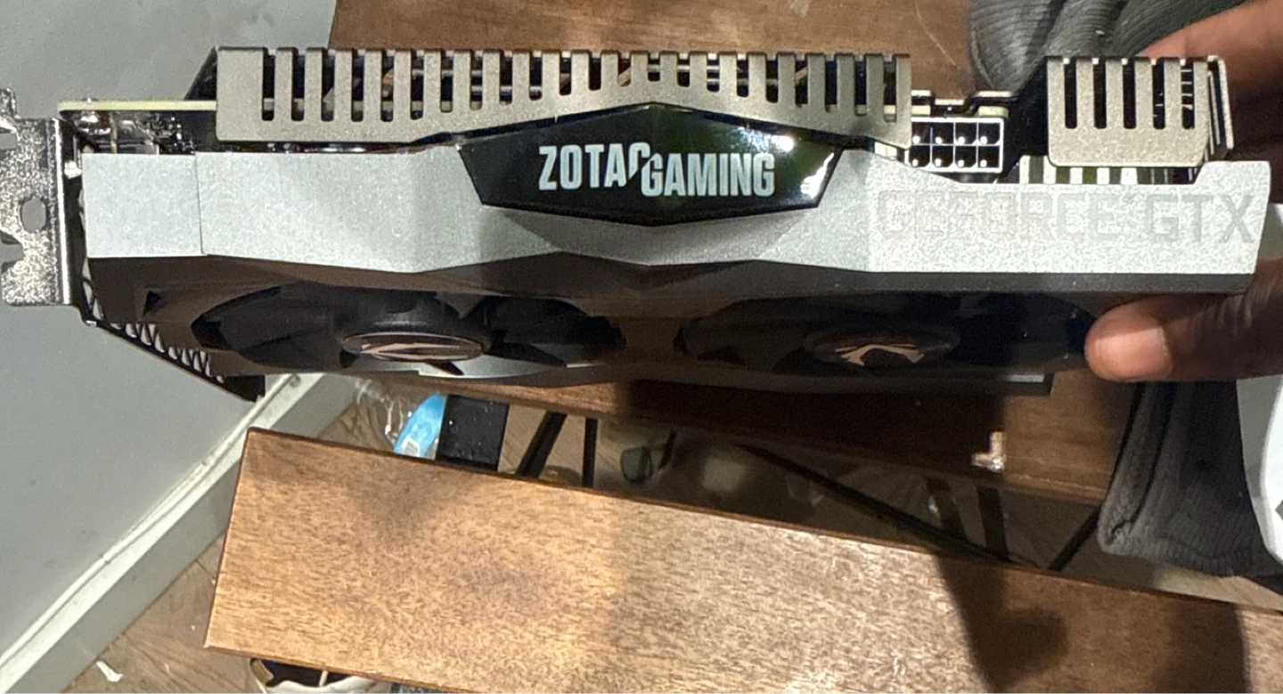 ZOTAC GAMING GeForce GTX 1660 SUPER AMP 6GB - photo 2