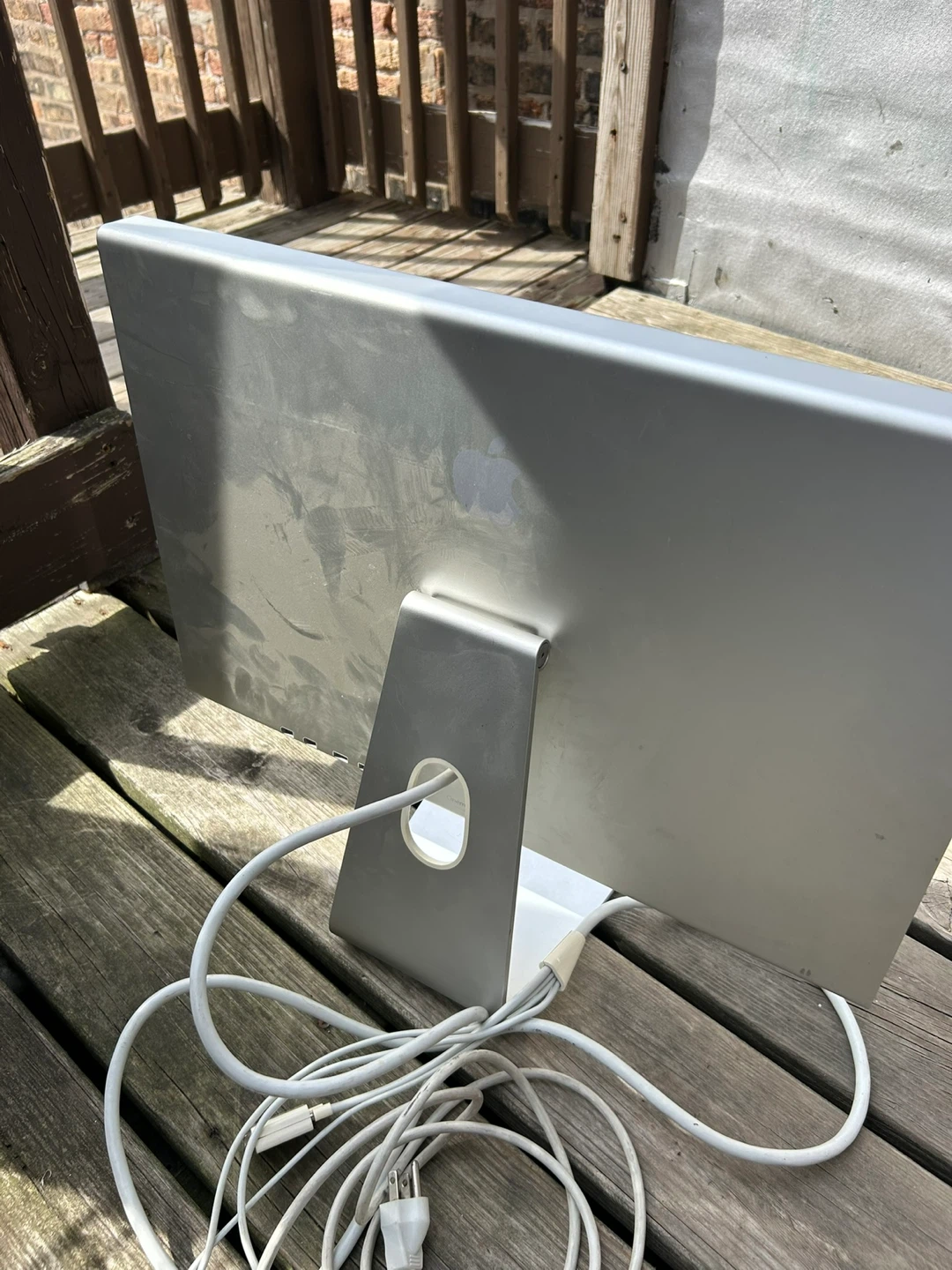 Apple Cinema HD Display 23-inch Aluminum Monitor - photo 5