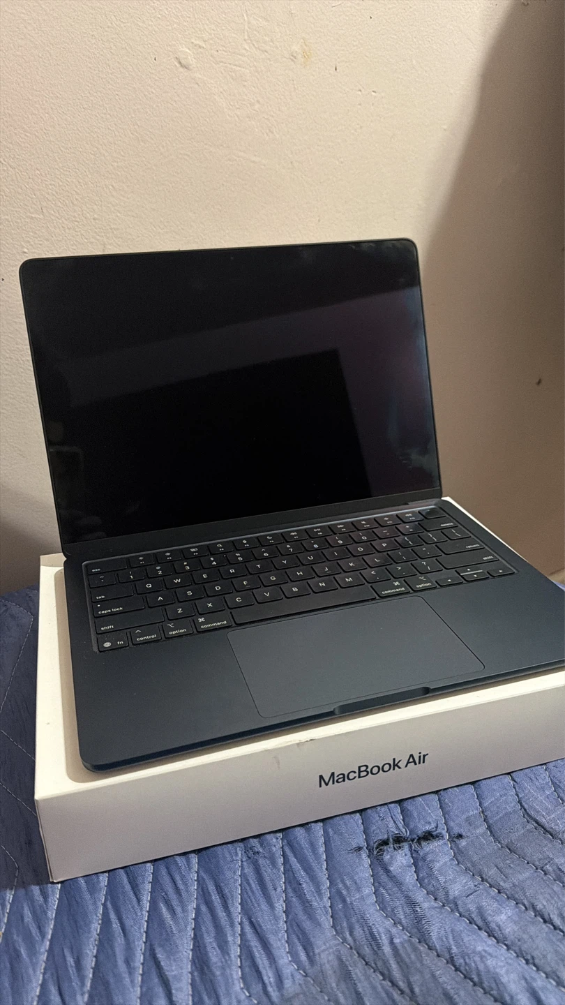 Apple MacBook Air 13 M4