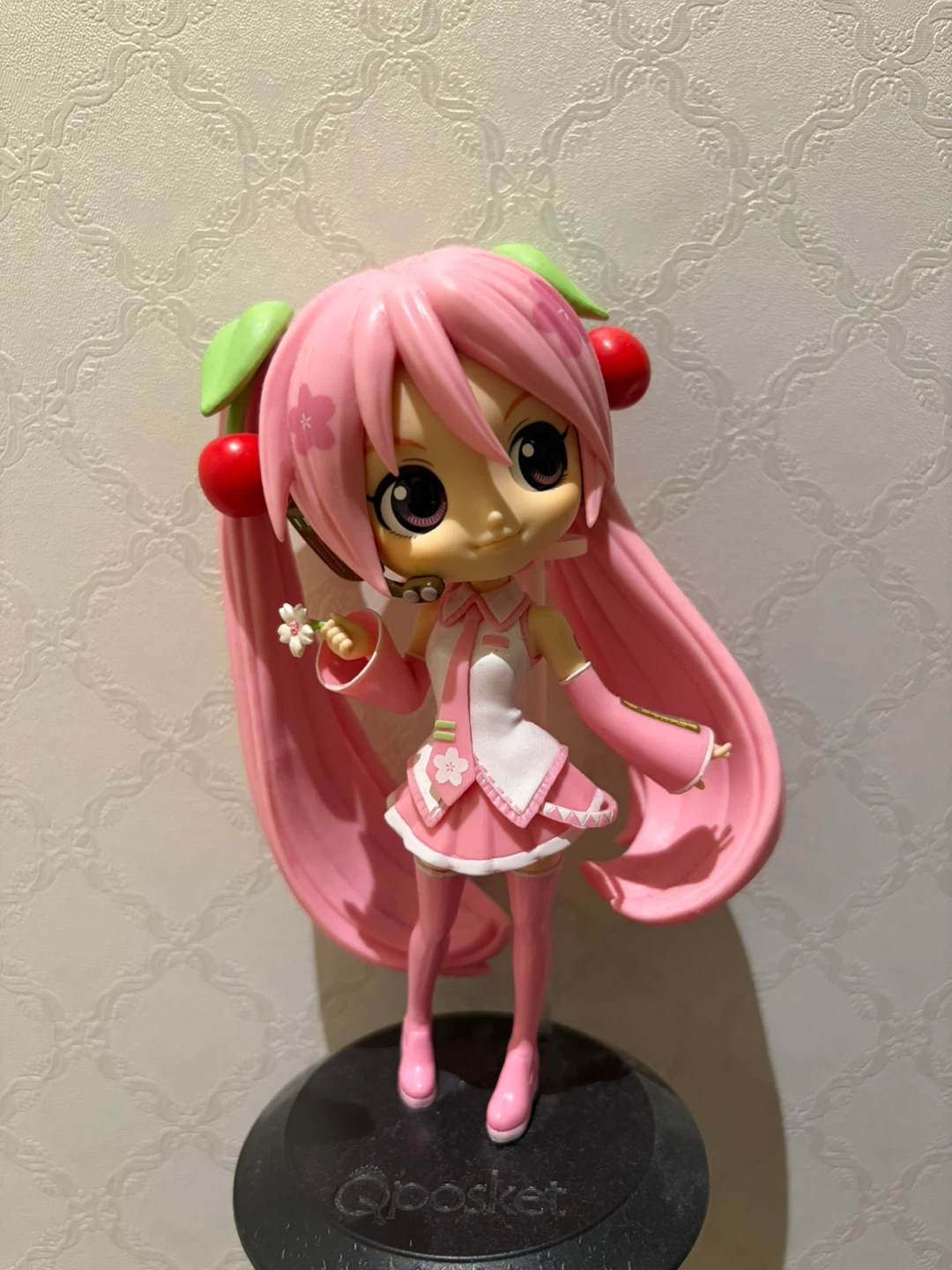 Hatsune Miku Cherry Blossom Figure