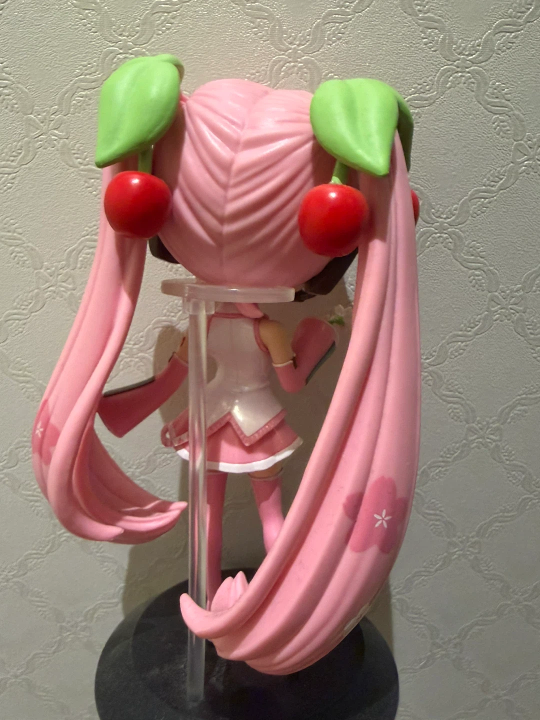 Hatsune Miku Cherry Blossom Figure - photo 2