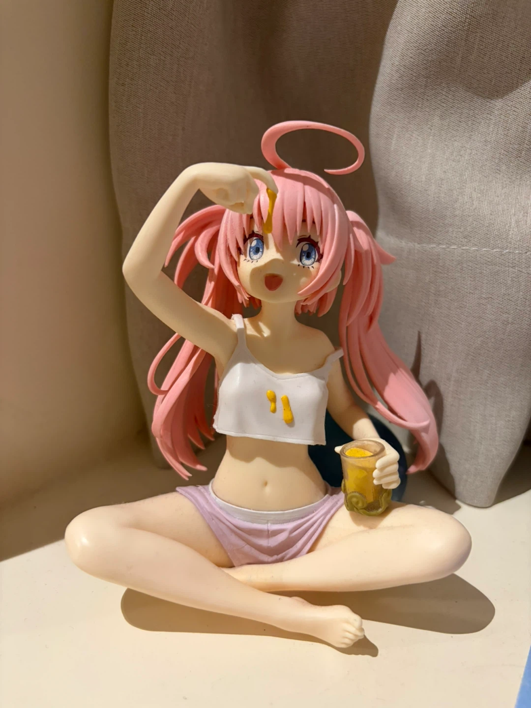 Anime Figure - Pink Hair Girl with Drink