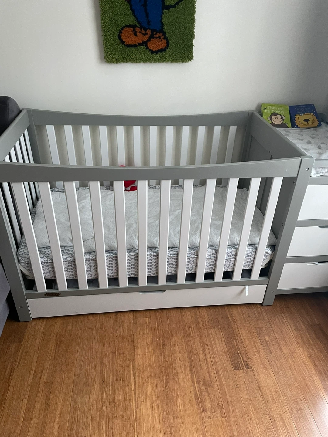 Grey and White Baby Crib with Drawer - photo 4