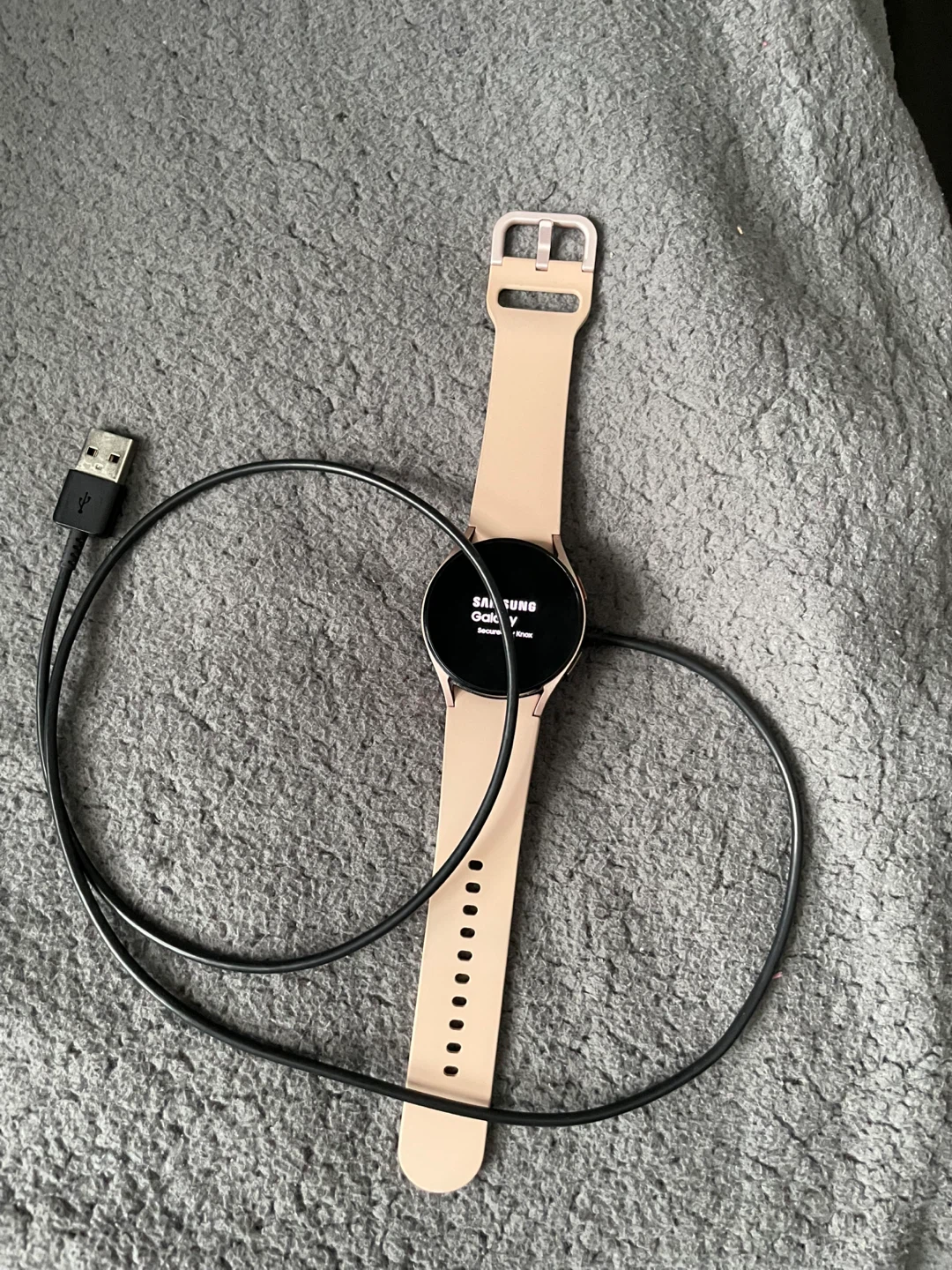Samsung Galaxy Watch 4 Pink Gold 40mm - photo 3