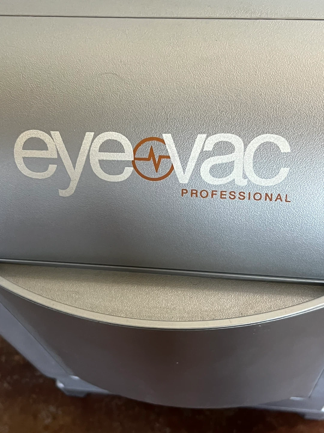 EyeVac Professional EVPRO Vacuum Cleaner - photo 2