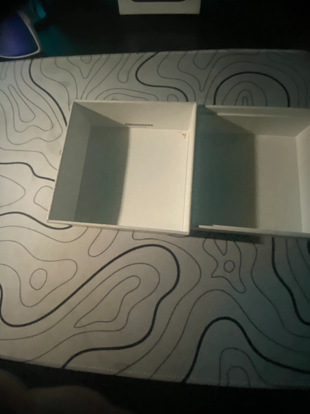 Apple AirPods with Charging Case - photo 4