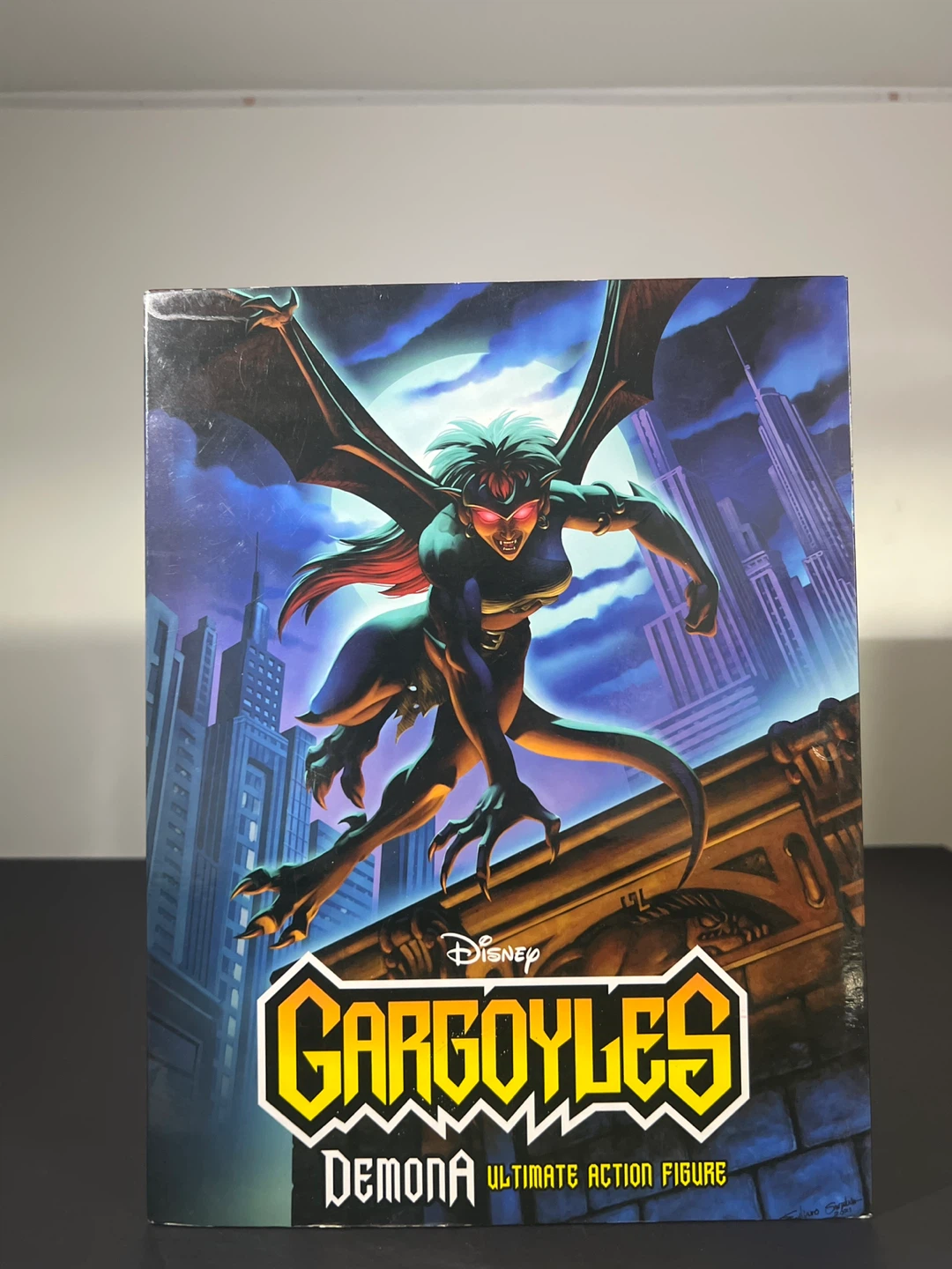 Disney Gargoyles Demona Ultimate Action Figure