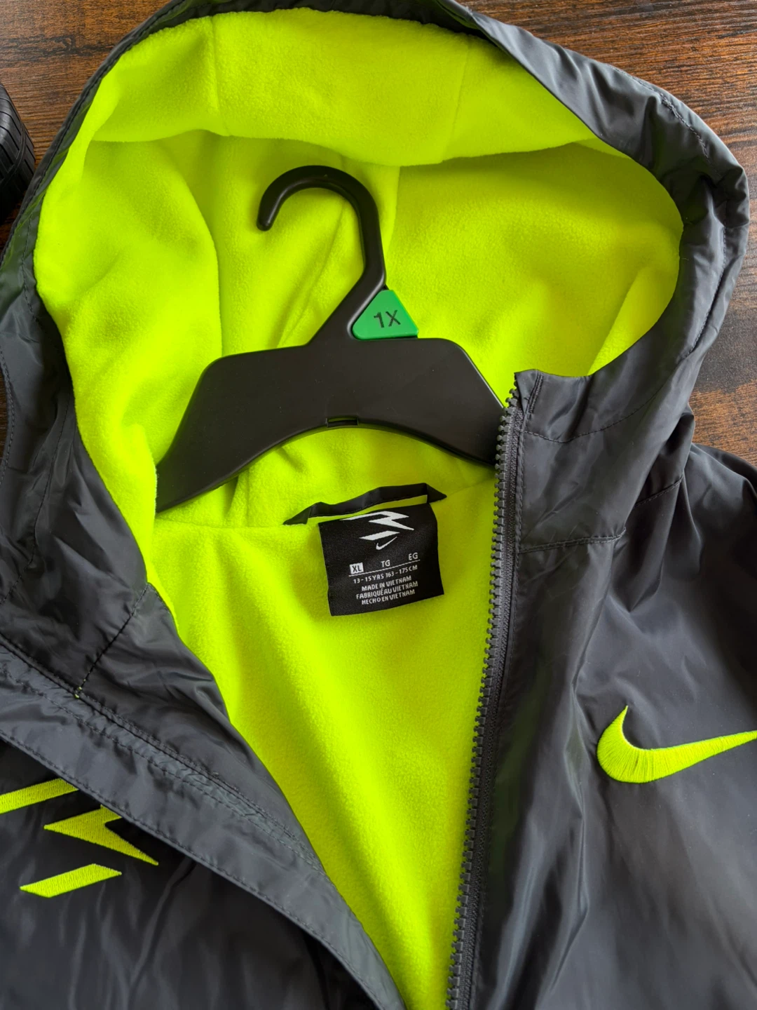 Nike Boys Youth Jacket L Gray Neon Green - photo 3