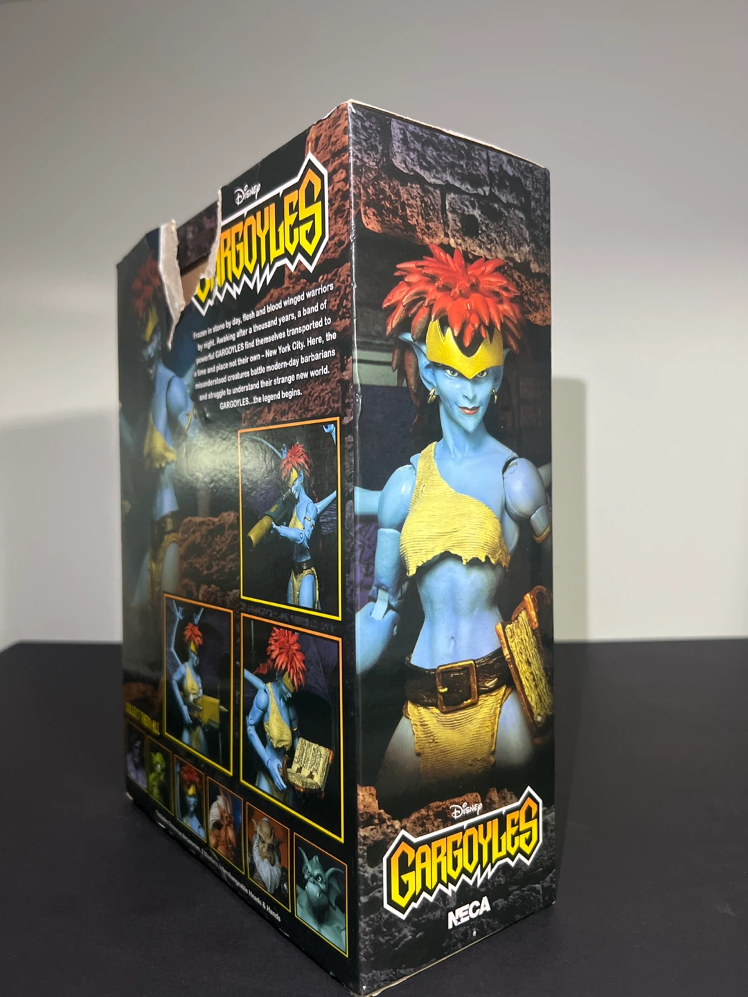 Disney Gargoyles Demona Ultimate Action Figure - photo 4