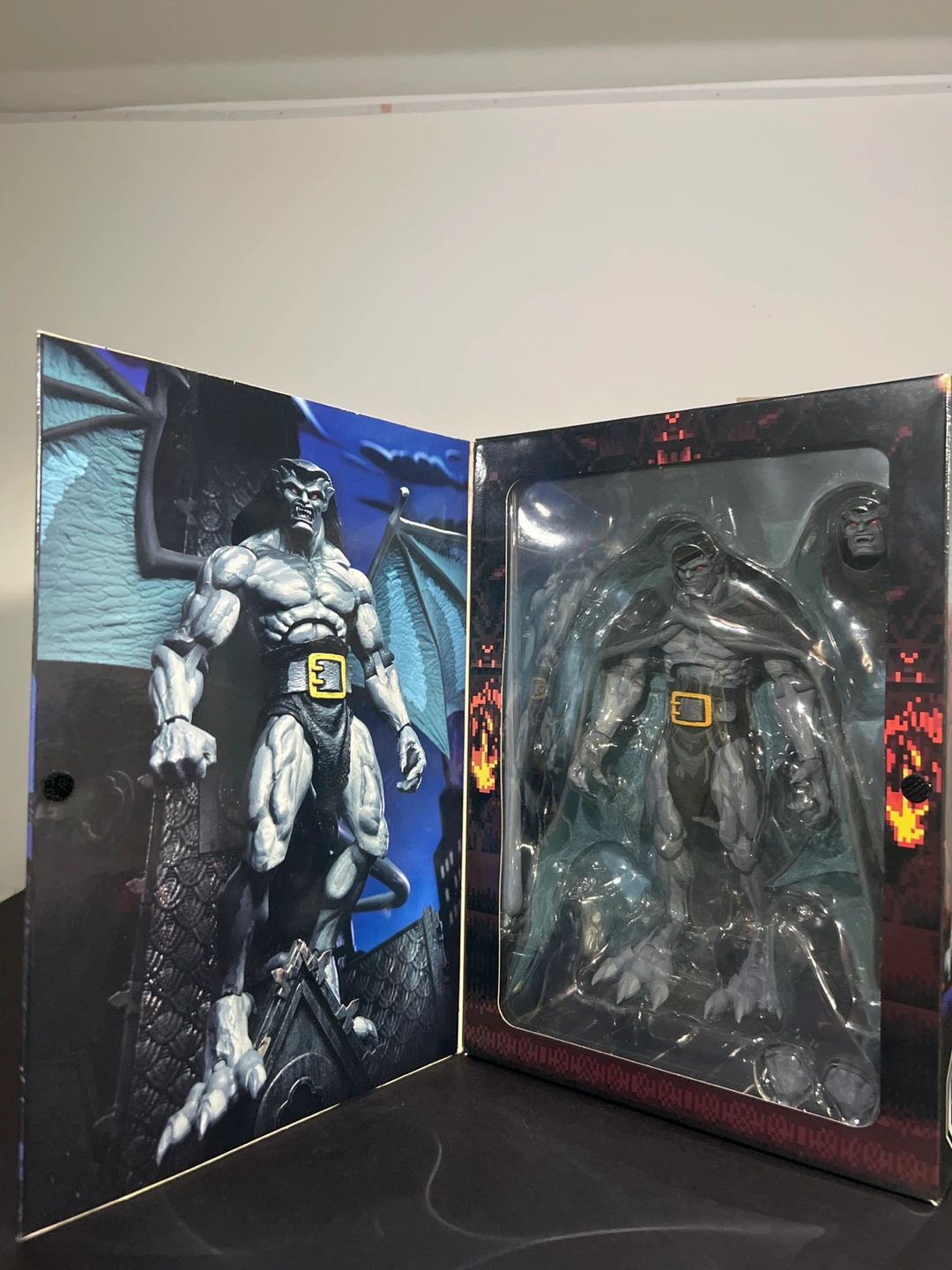Gargoyles Goliath Action Figure by NECA - photo 5