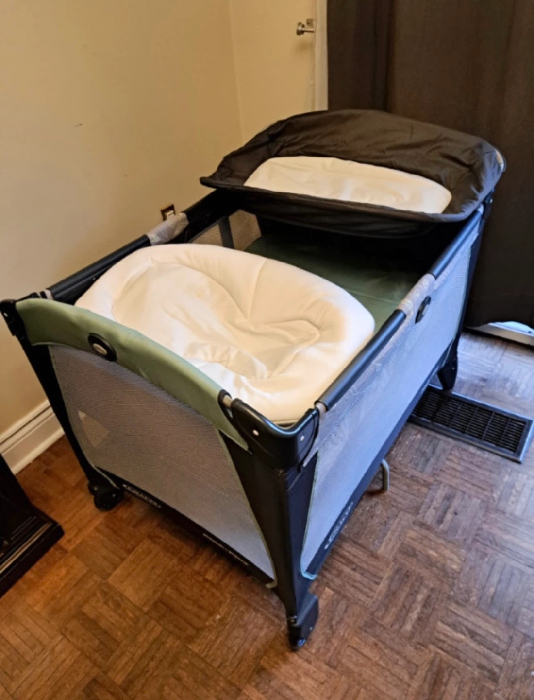 Graco Pack 'n Play Playard - photo 5