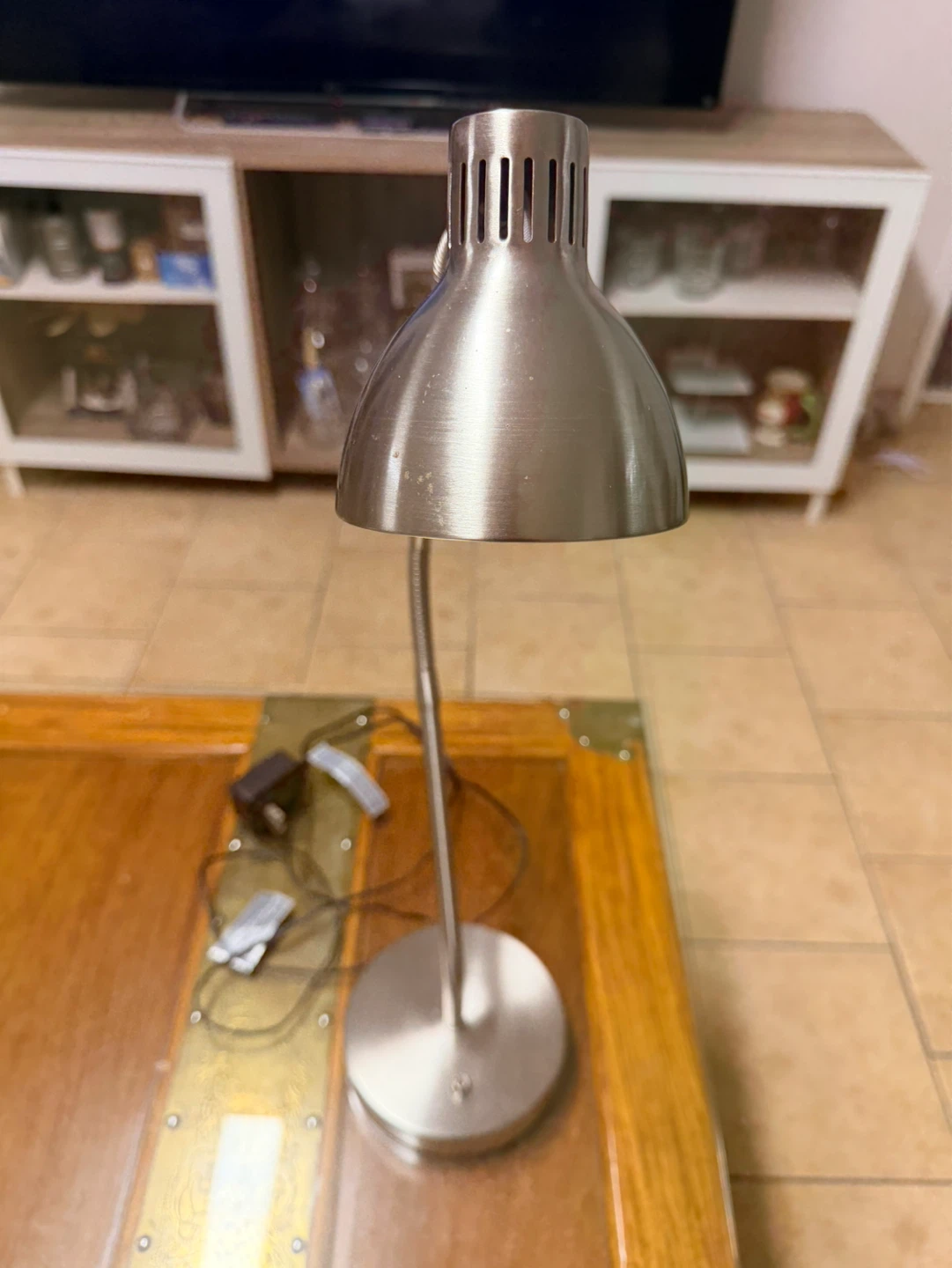 Silver Metal Desk Lamp with Flexible Gooseneck - photo 2