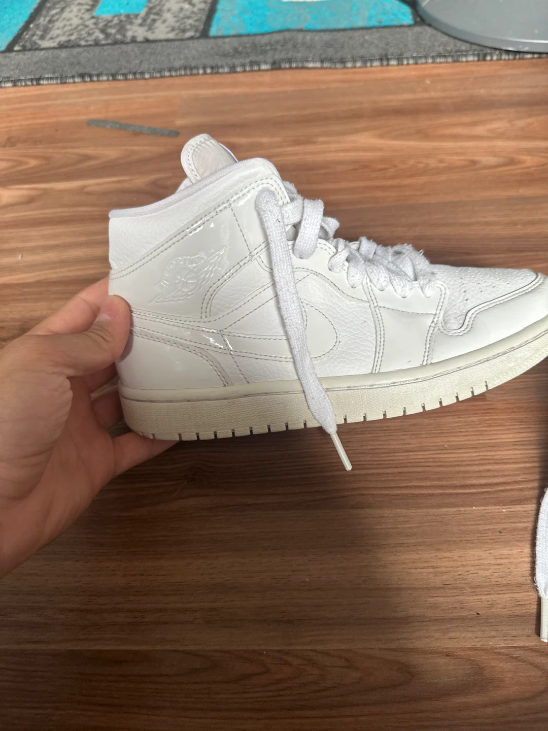 Air Jordan 1 Mid White Sneakers