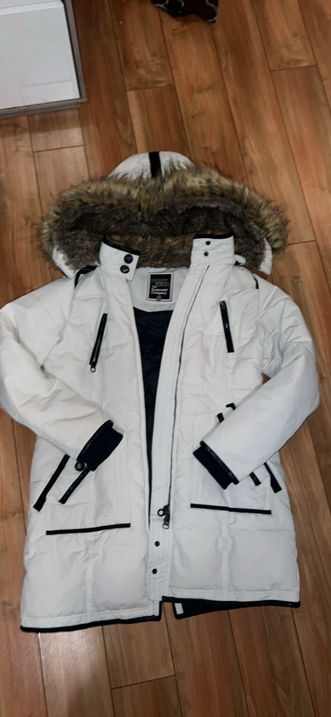Point Zero White Puffer Coat
