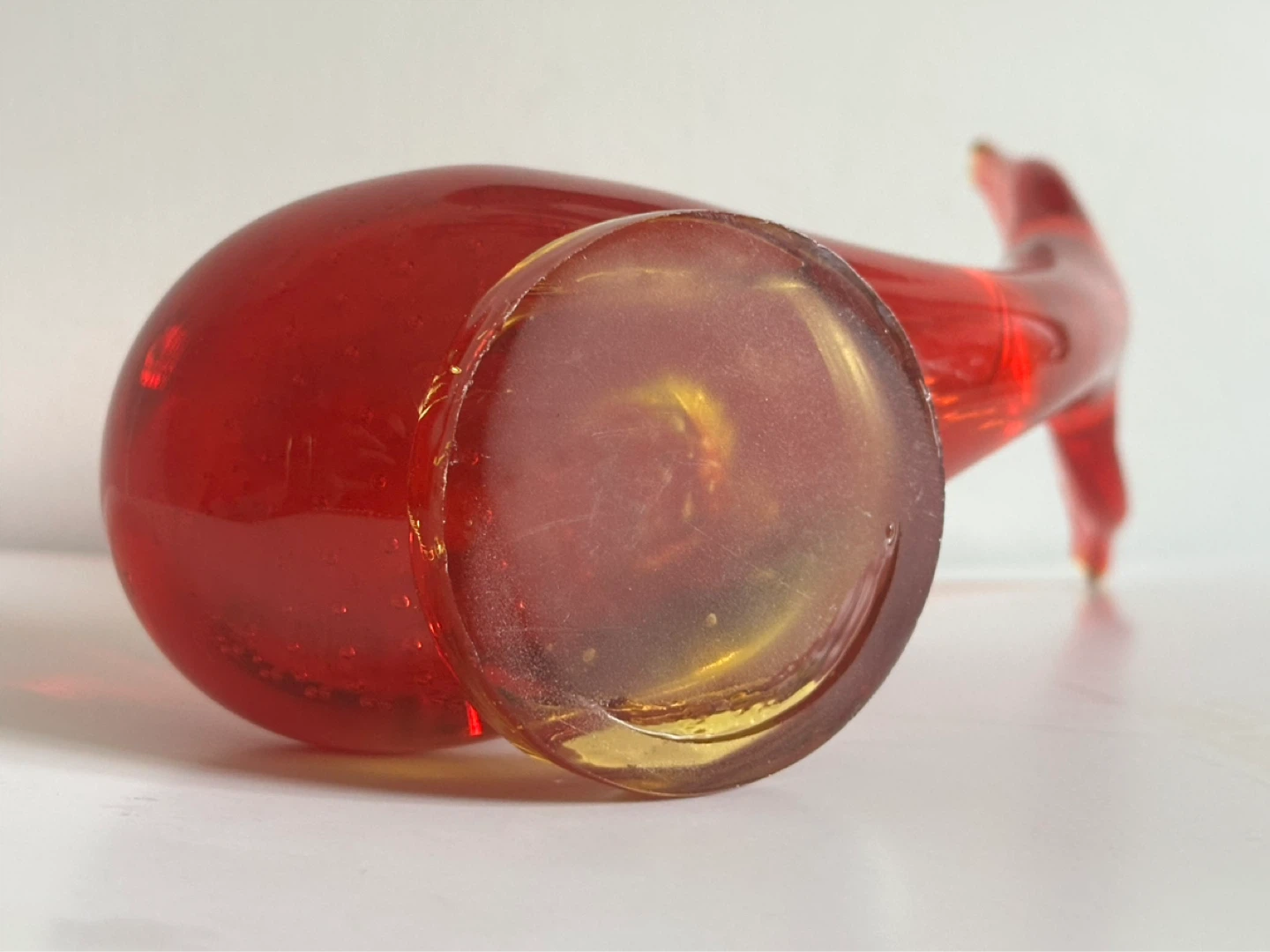 Controlled bubble Amberina Art Glass Whale or Bird?? - photo 5