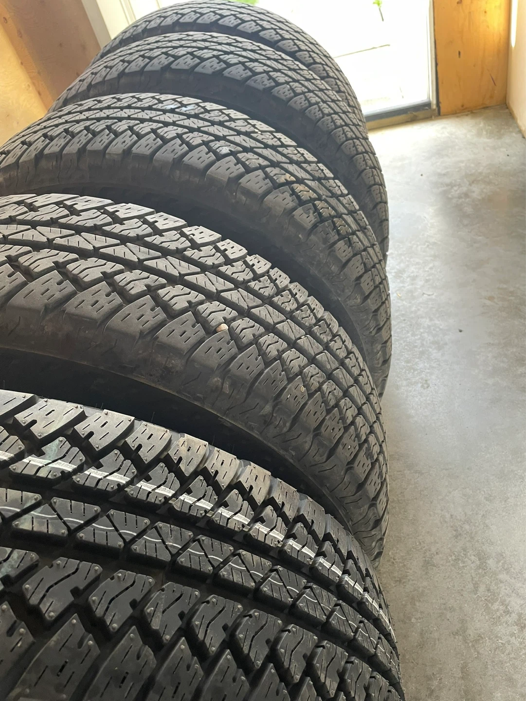 Set of 5 Bridgestone All-Season Tires - photo 4