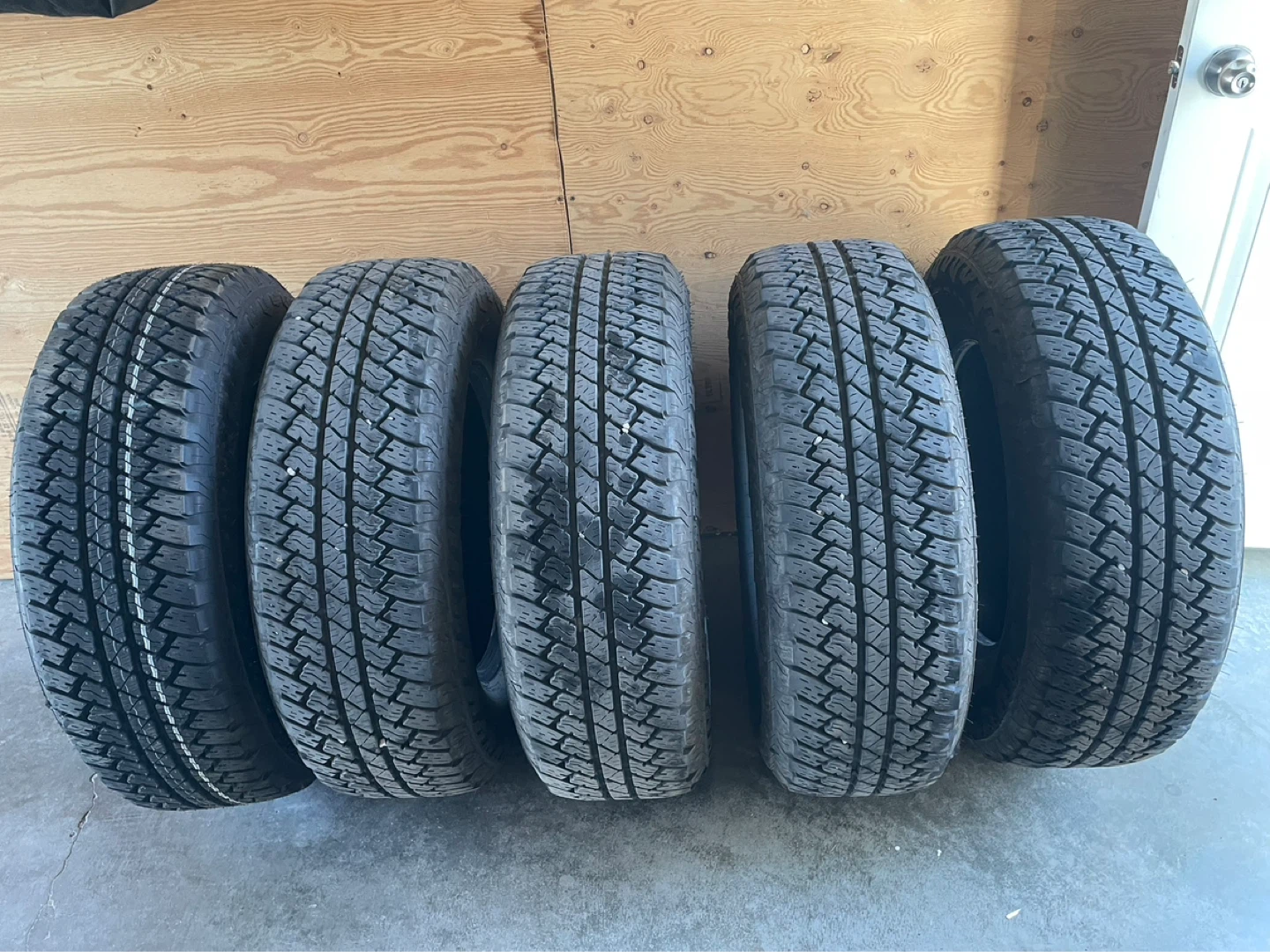 Set of 5 Bridgestone All-Season Tires - photo 5