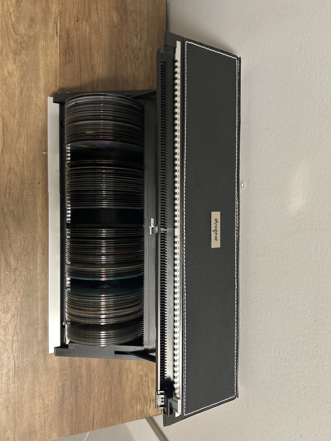Discgear CD Storage Case with 100+ CDs - photo 4