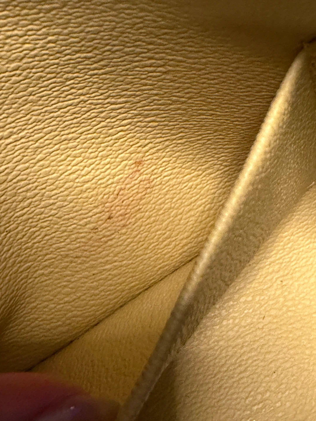 Louis Vuitton Monogram Pouch - photo 3