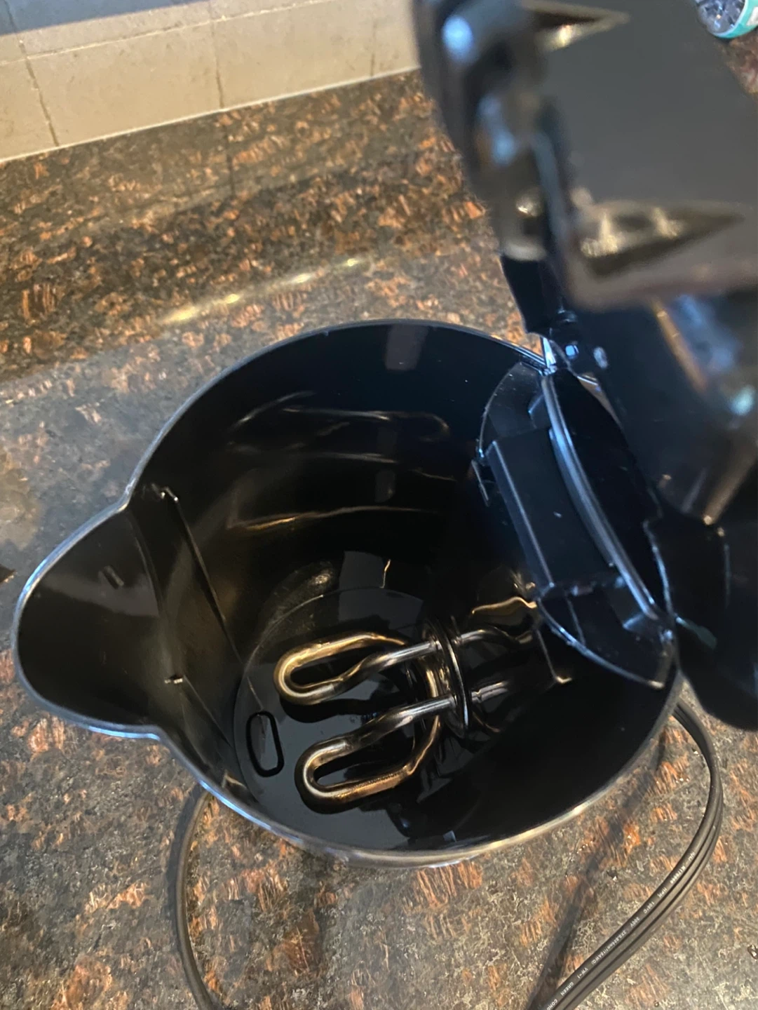 Comfee Rice Cooker and Black Electric Kettle - photo 4