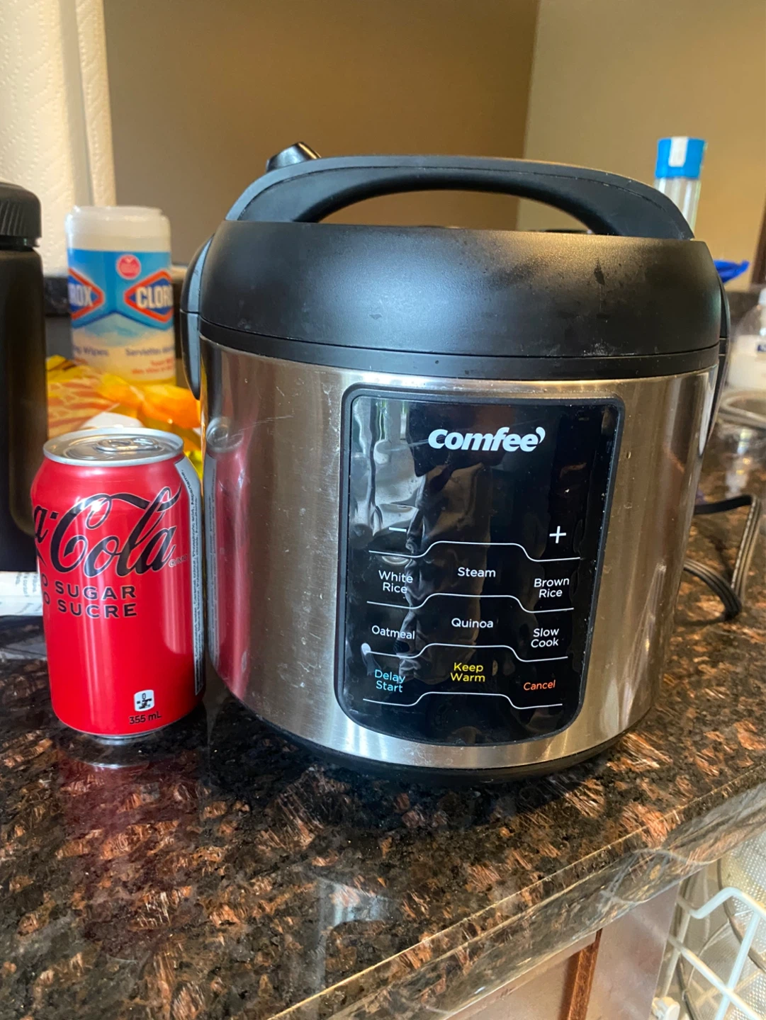 Comfee Rice Cooker and Black Electric Kettle