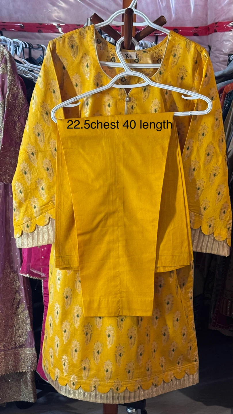 Yellow Printed Kurti with Pants and Dupatta - photo 4