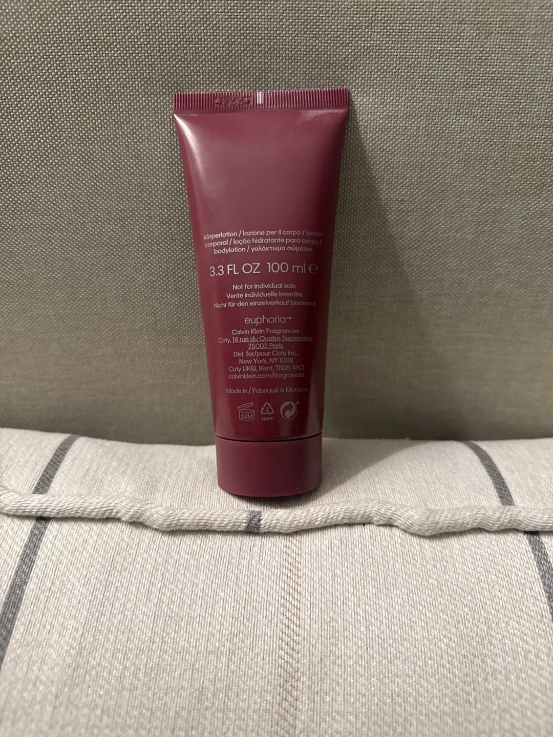Calvin Klein Euphoria Body Lotion 3.3 oz - photo 2
