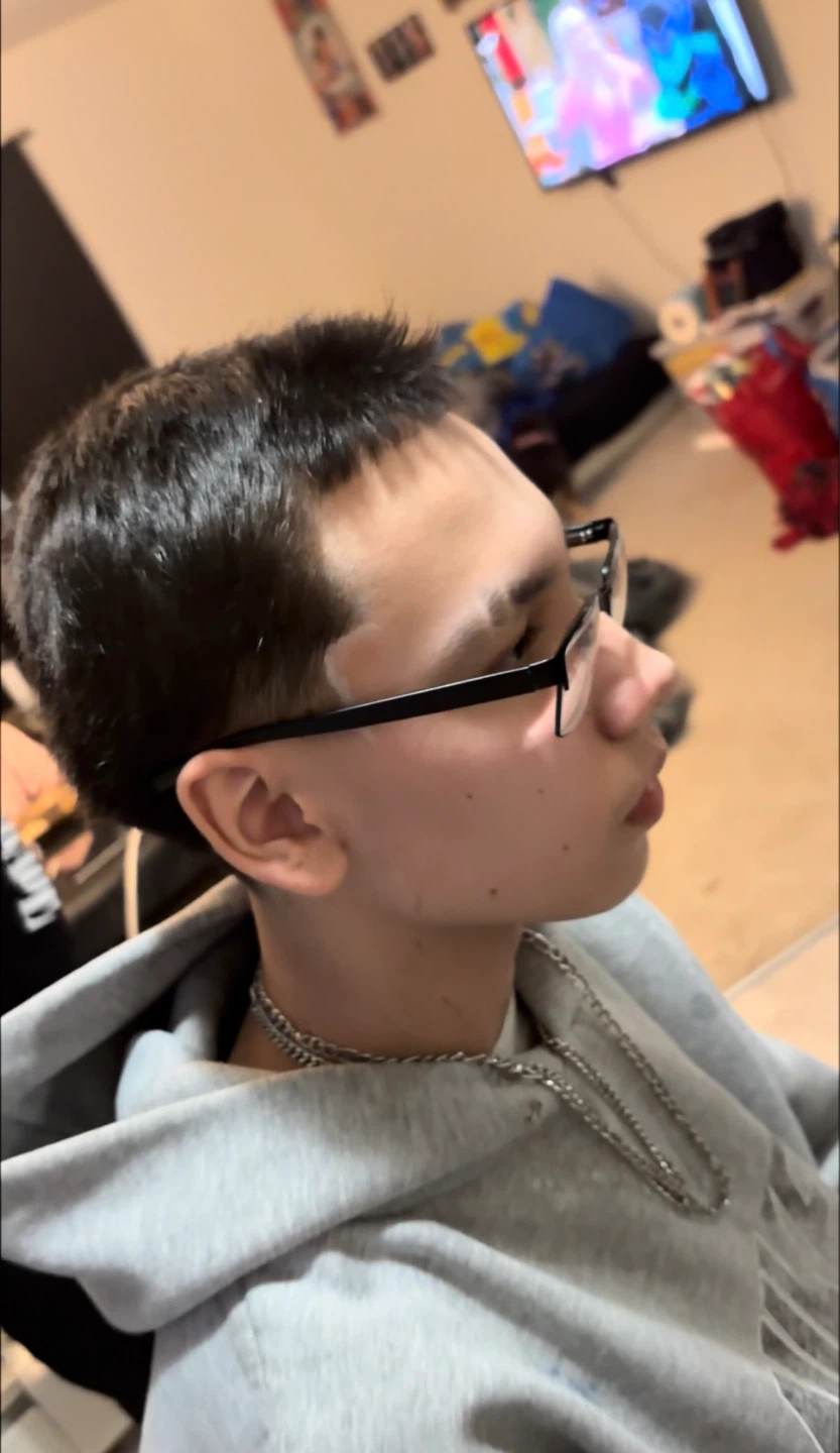 Men's Haircut - photo 2