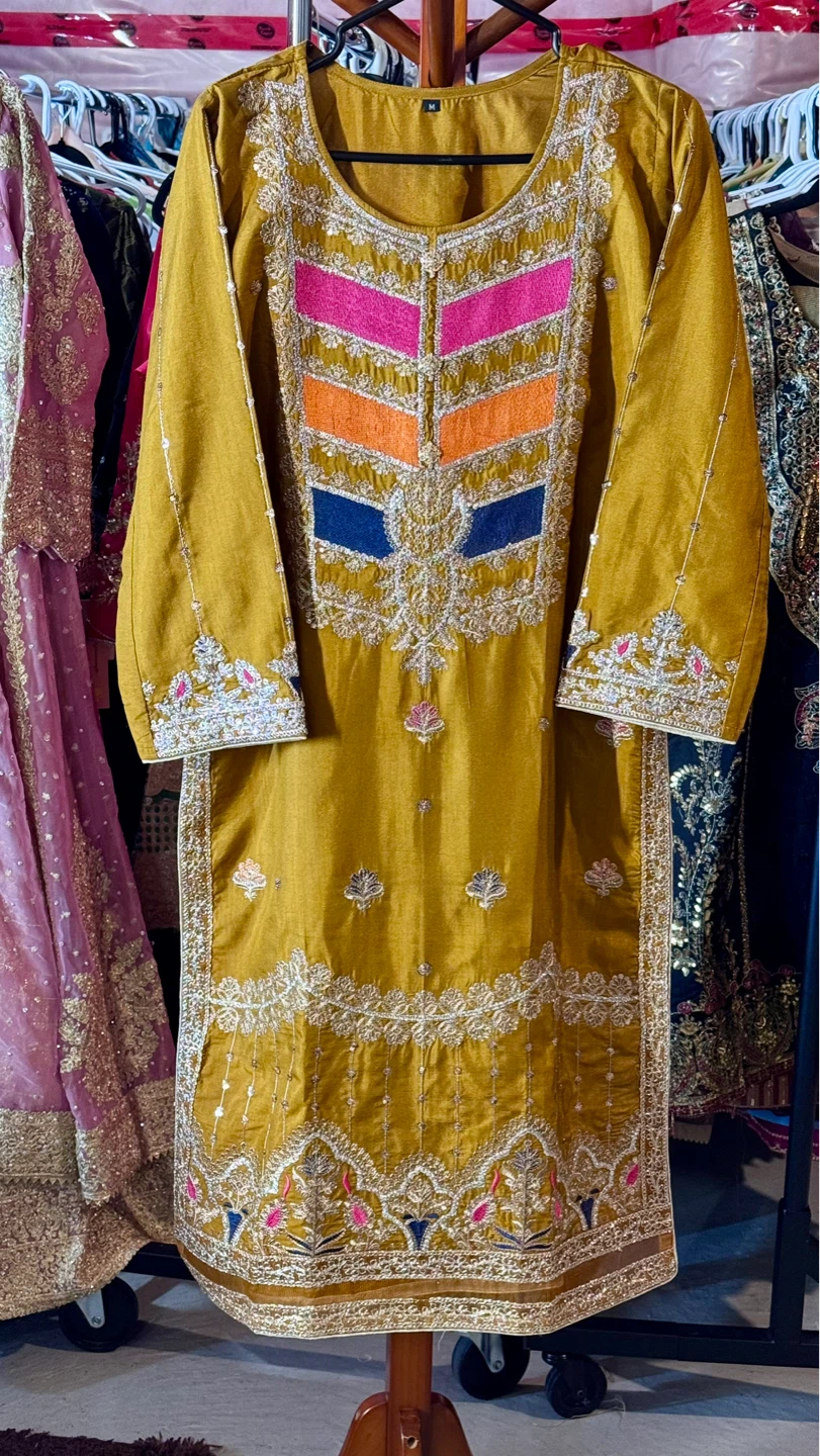 Embroidered Mustard Yellow Kurta with Dupatta - photo 2