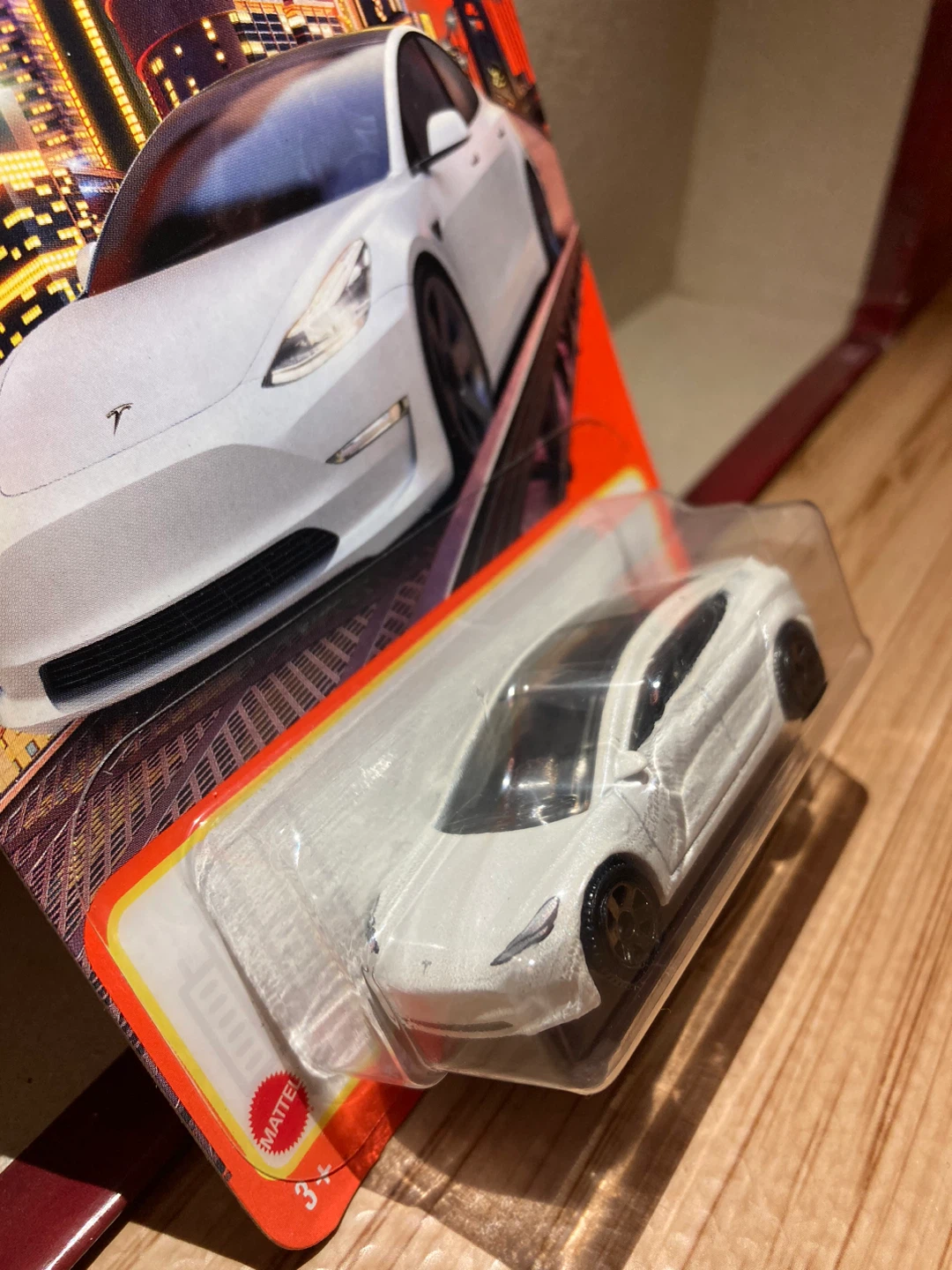 Matchbox / Tesla Model 3 / White - photo 2