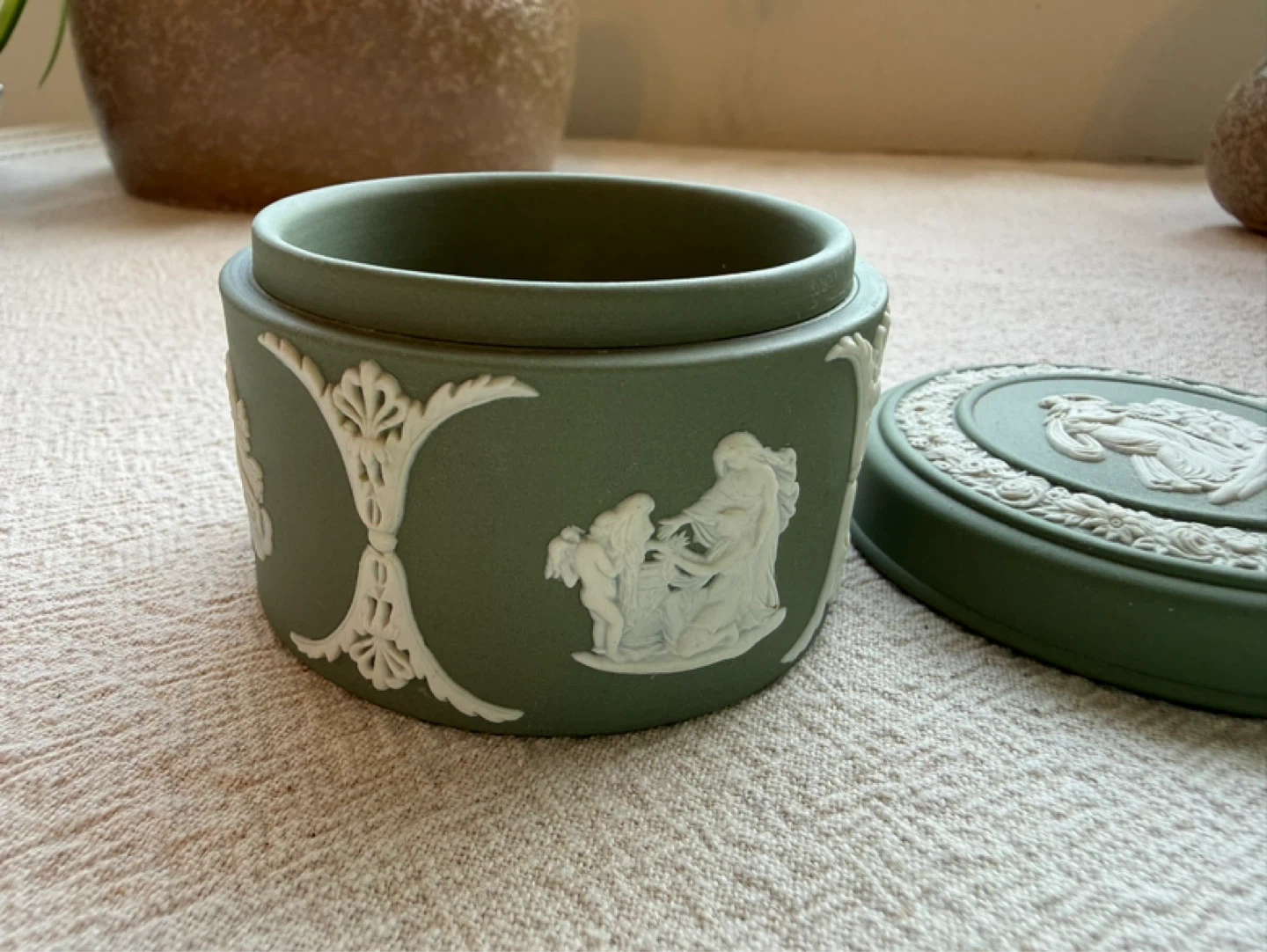 Vintage Wedgwood Trinket Box - Green - photo 3