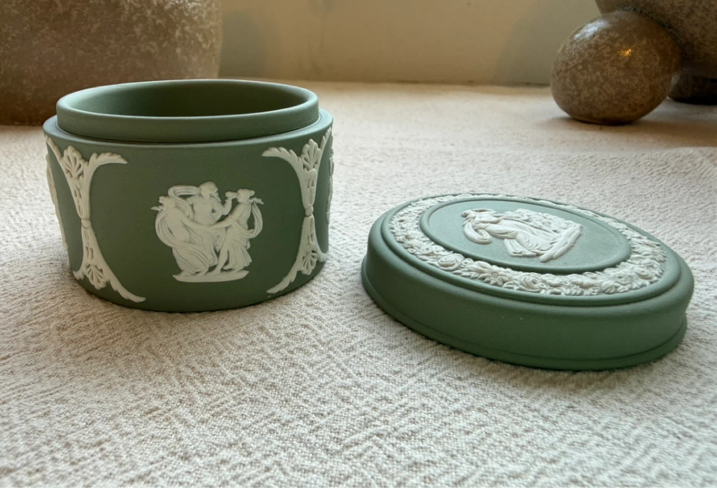 Vintage Wedgwood Trinket Box - Green - photo 2