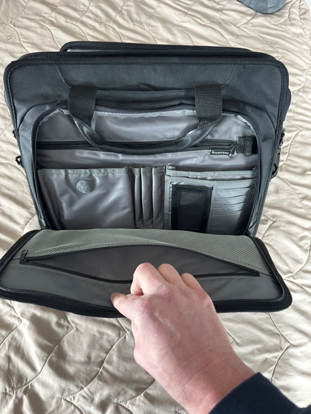 Lenovo ThinkPad Laptop Bag Briefcase - photo 2