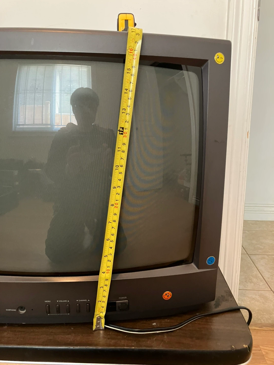 Toshiba CRT Television - photo 4