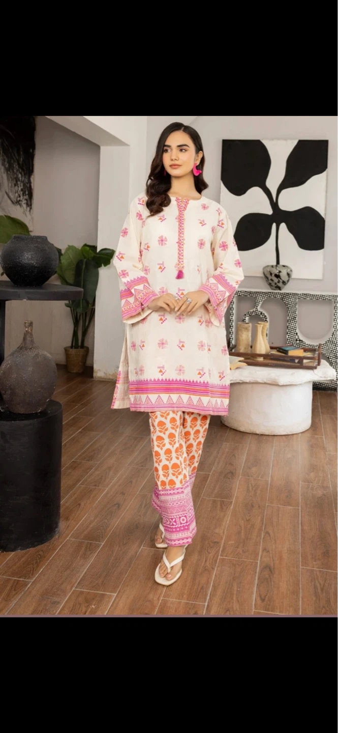 Women's Cream and Pink Printed Kurti and Pants Set - photo 5