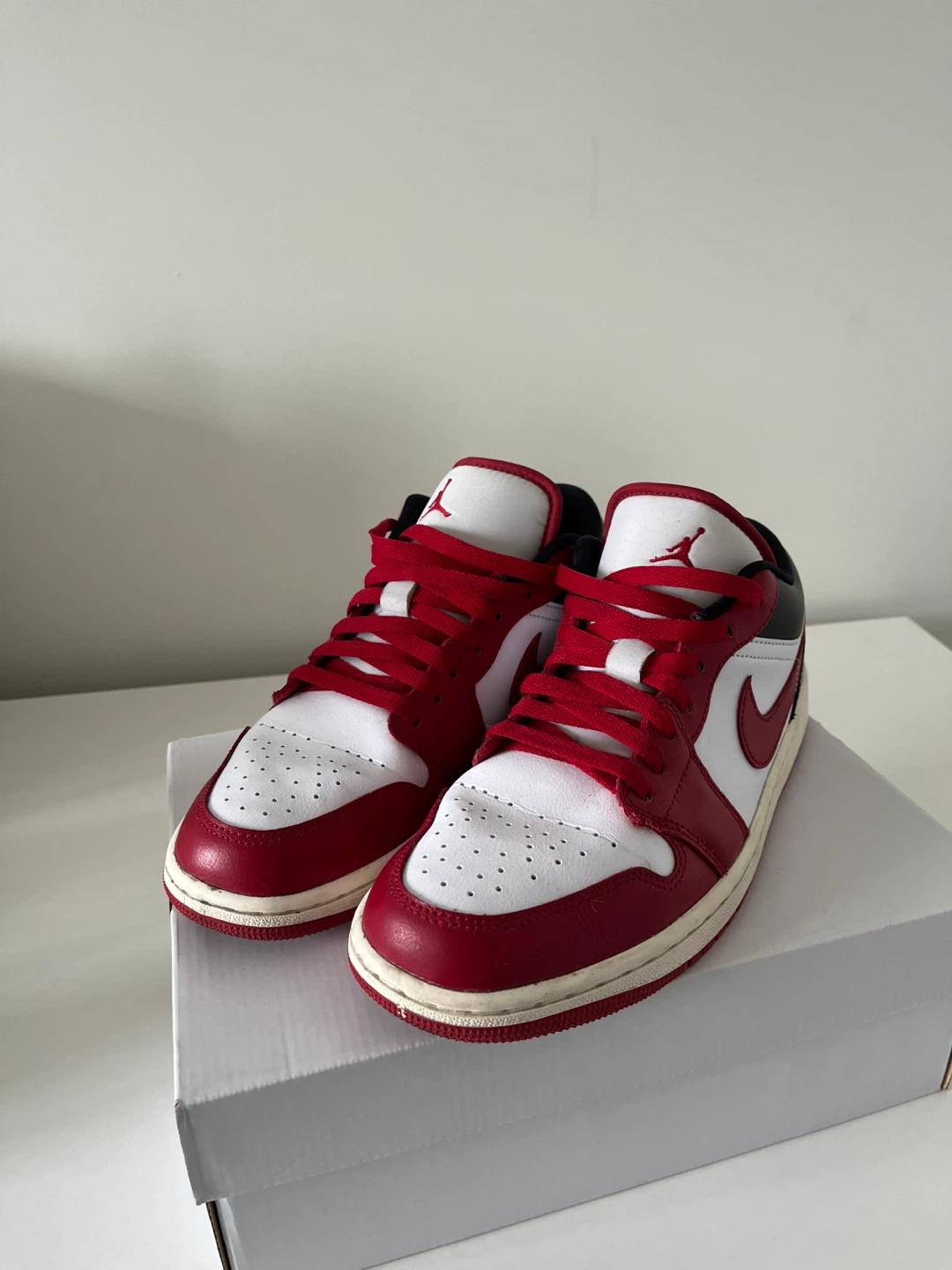 Air Jordan 1 Low SE Sneakers