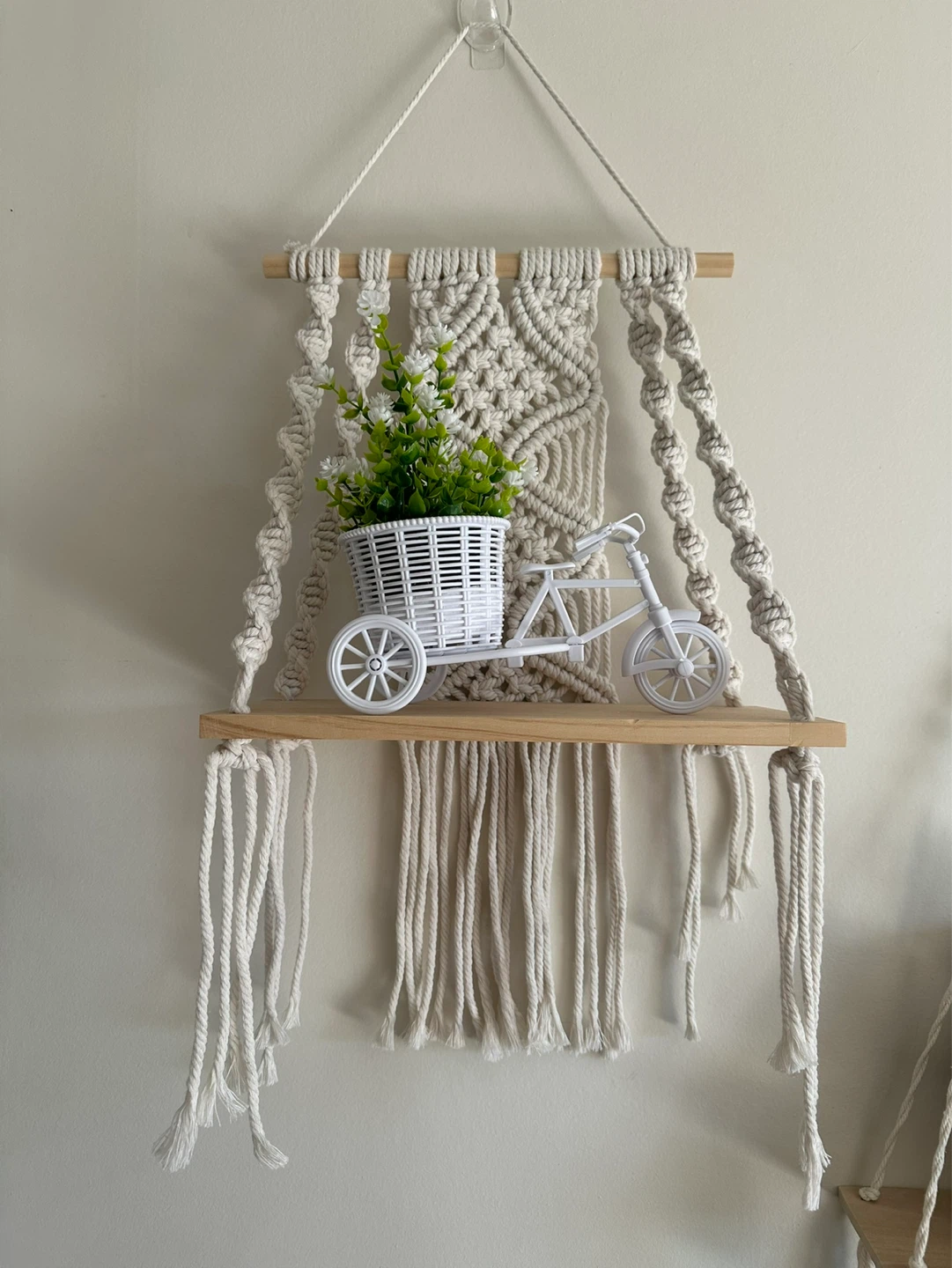 Wall decor - photo 2
