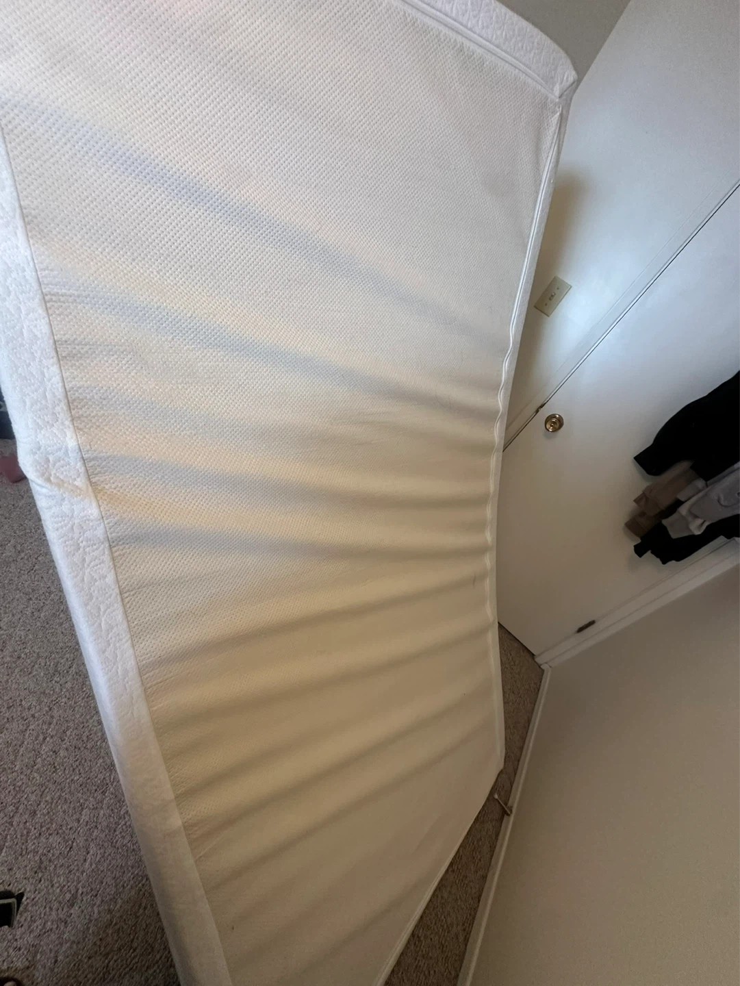Twin mattress - photo 3