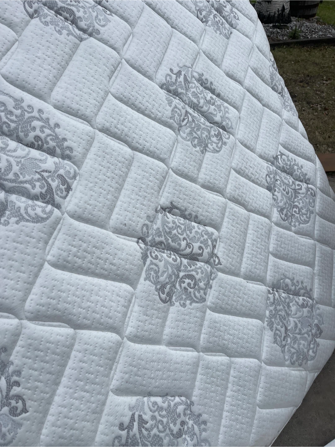 Serta Sertapedic Mattress - photo 2