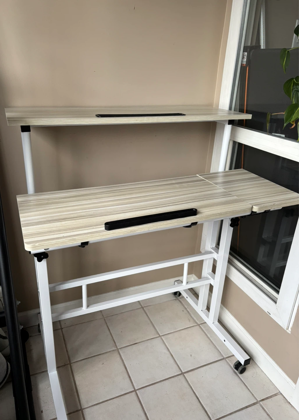 Adjustable Standing Desk